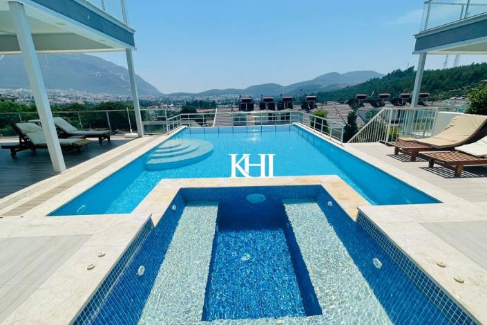 Image No.3-4 Bed Villa / Detached for sale