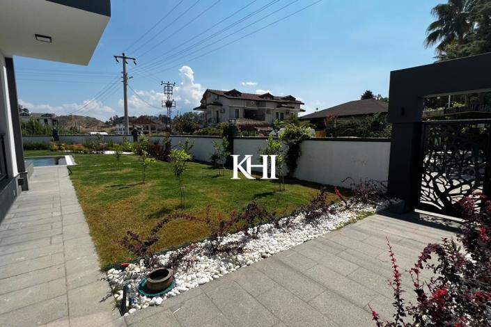 Image No.4-4 Bed Villa / Detached for sale