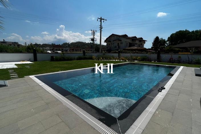 Image No.5-4 Bed Villa / Detached for sale