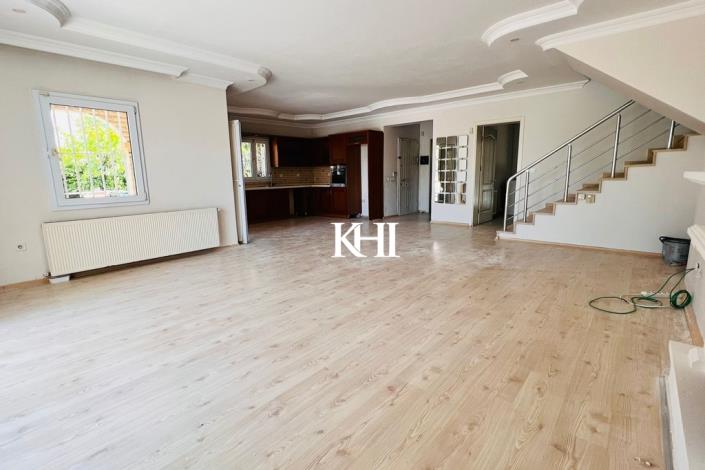 Image No.12-4 Bed Villa for sale