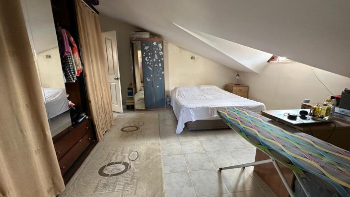 Image No.23-3 Bed Duplex for sale