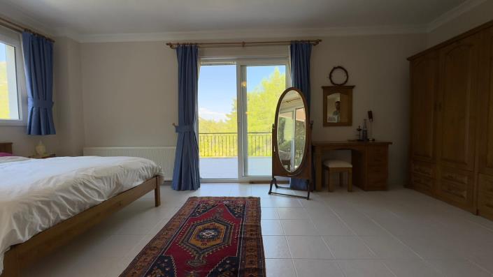 Image No.33-3 Bed Villa / Detached for sale