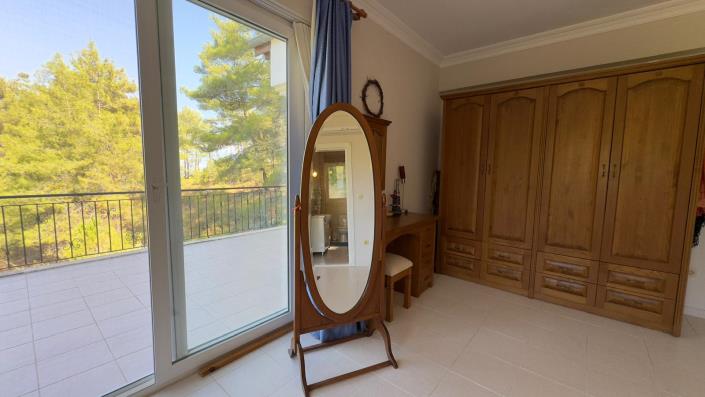 Image No.35-3 Bed Villa / Detached for sale