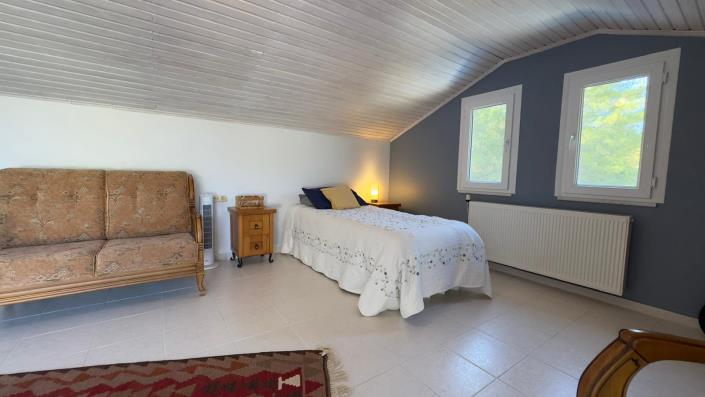 Image No.41-3 Bed Villa / Detached for sale