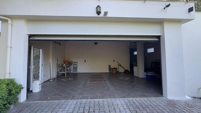 Image No.47-3 Bed Villa / Detached for sale