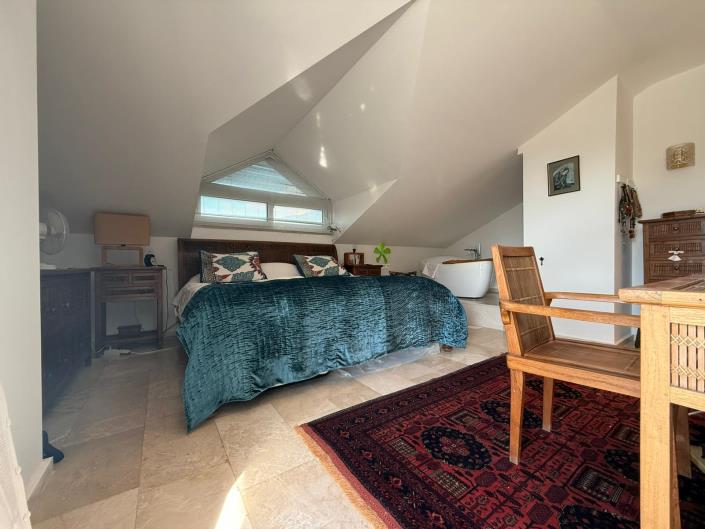 Image No.27-4 Bed Villa for sale