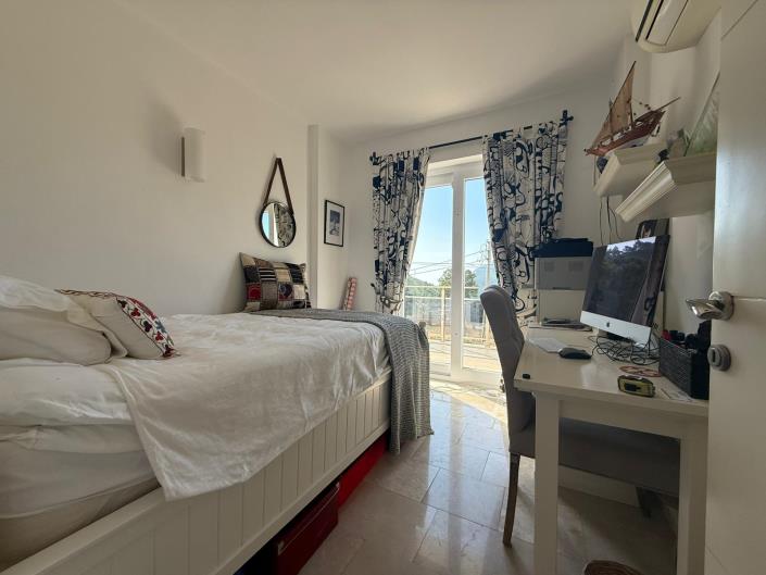 Image No.31-4 Bed Villa for sale