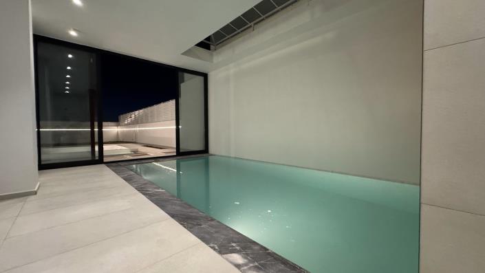 Image No.18-4 Bed Villa for sale