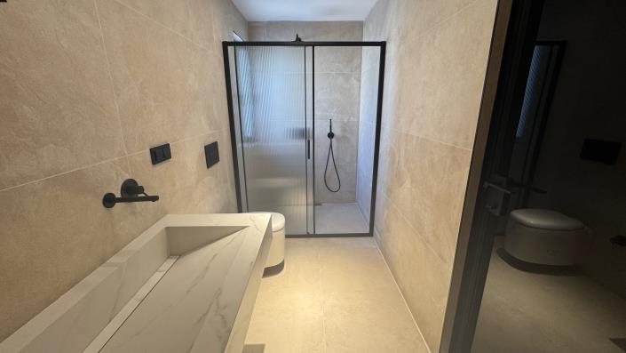 Image No.29-4 Bed Villa for sale