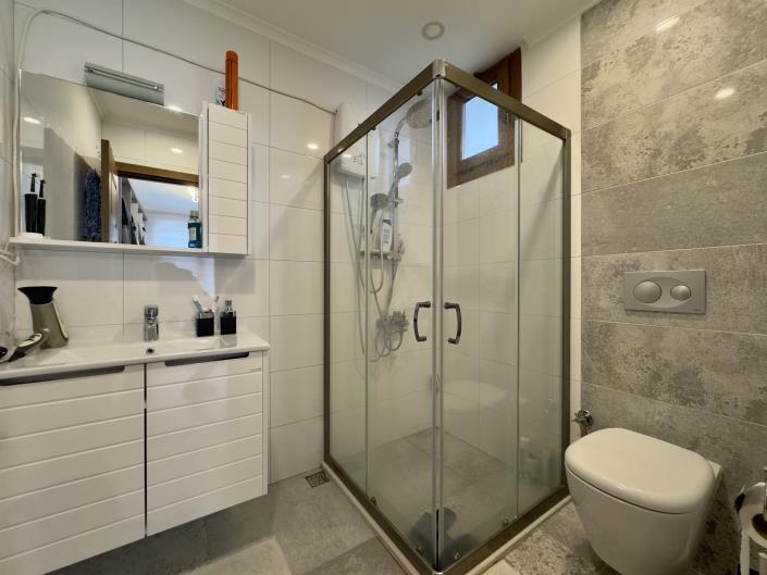 Image No.21-4 Bed Villa for sale