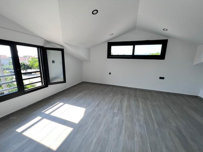 Image No.11-4 Bed Villa for sale