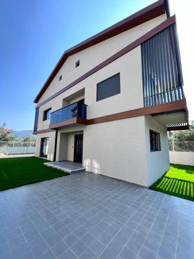 Image No.3-4 Bed Villa for sale