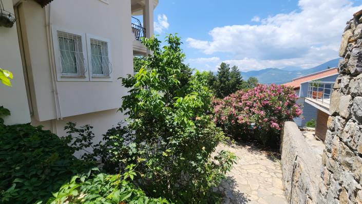 Image No.8-Villa / Détaché de 7 chambres à vendre à Uzumlu