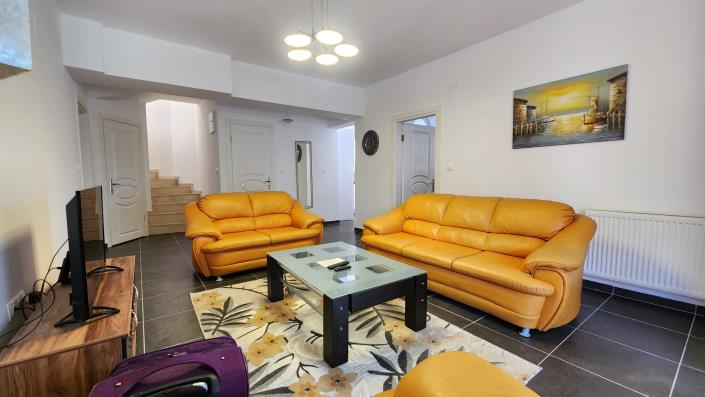 Image No.22-Villa / Détaché de 7 chambres à vendre à Uzumlu