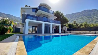Luxurious-Villa-With-Babadag-View--7-