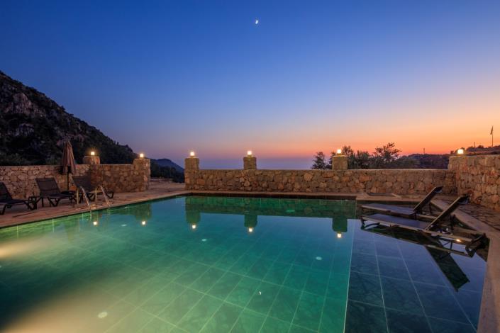 Image No.6-6 Bed Villa / Detached for sale