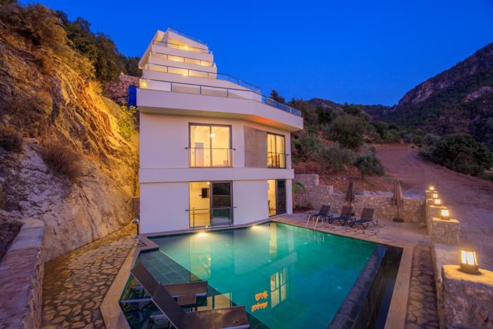 Image No.7-6 Bed Villa / Detached for sale