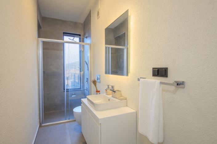 Image No.22-6 Bed Villa / Detached for sale