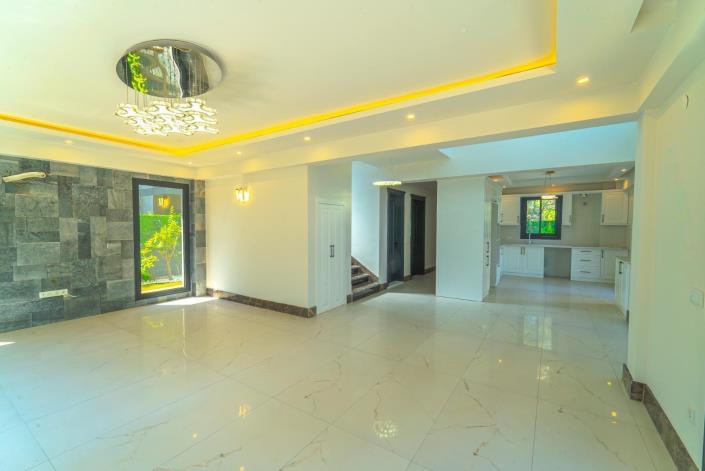 Image No.8-Villa de 6 chambres à vendre à Çalis