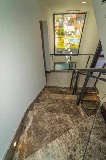 Image No.17-Villa de 6 chambres à vendre à Çalis