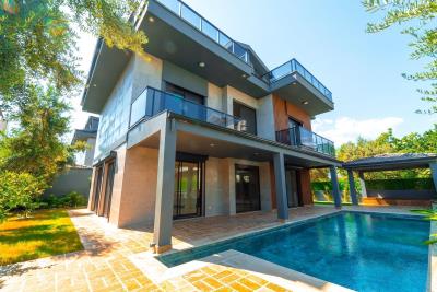 Brand-New-Villas-in-Calis---27-