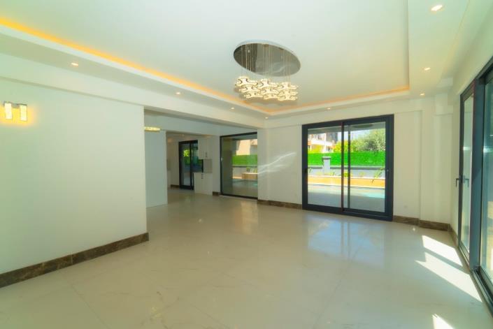 Image No.26-Villa de 6 chambres à vendre à Çalis