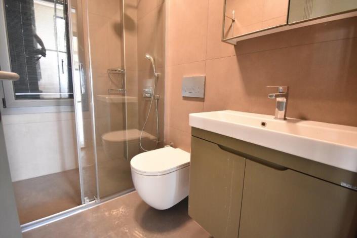 Image No.14-Villa / Détaché de 4 chambres à vendre à Çalis