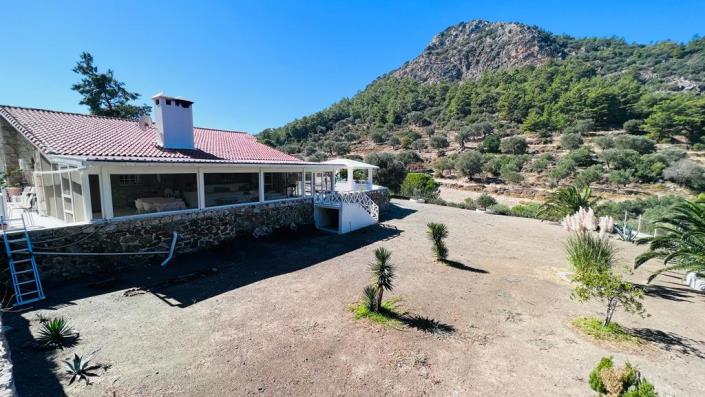 Image No.49-Villa / Détaché de 4 chambres à vendre à Datça