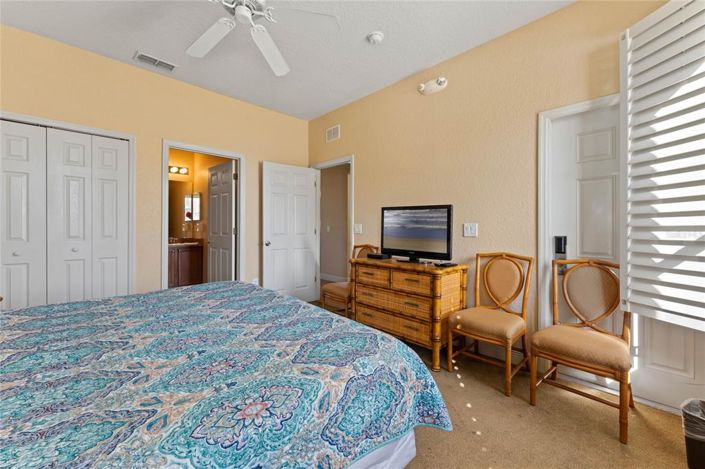 Image No.24-4 Bed Property for sale