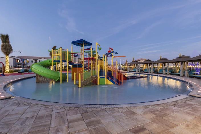 Image No.12-2 Bed Townhouse for sale