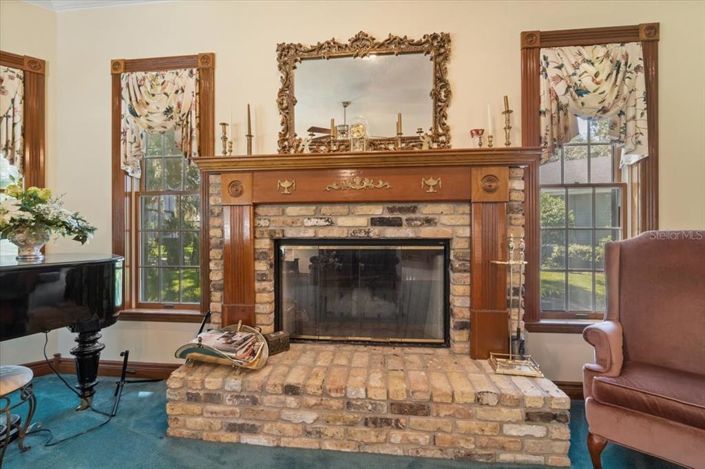 Image No.13-5 Bed House for sale