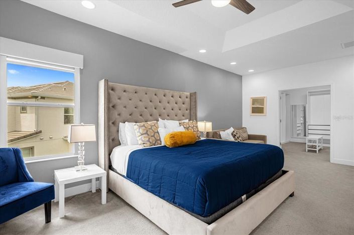 Image No.32-7 Bed Property for sale