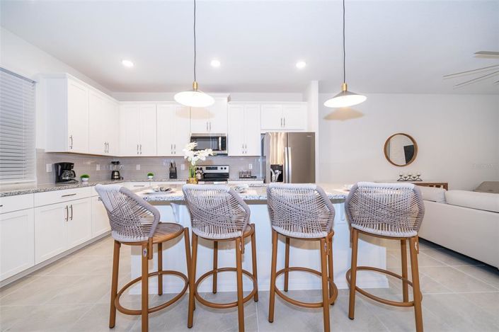 Image No.14-4 Bed Townhouse for sale