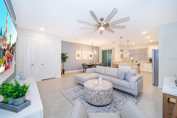 Image No.2-4 Bed Townhouse for sale