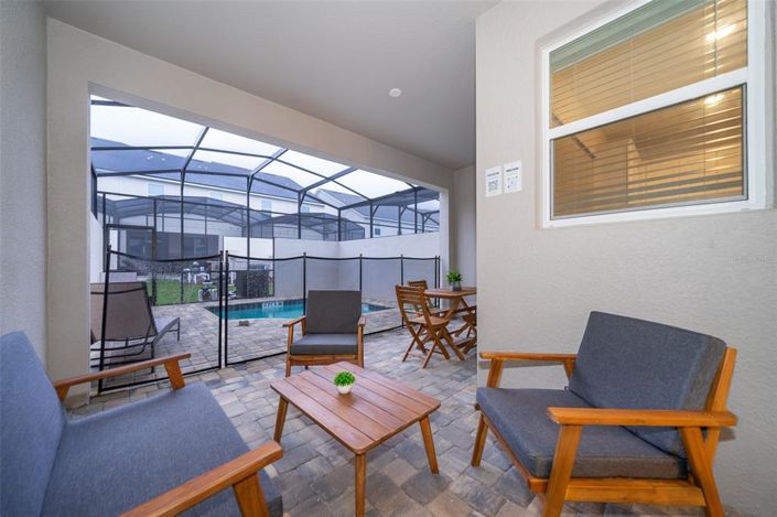 Image No.9-4 Bed Townhouse for sale