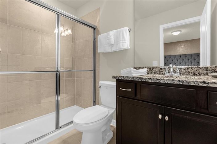 Image No.13-10 Bed House for sale