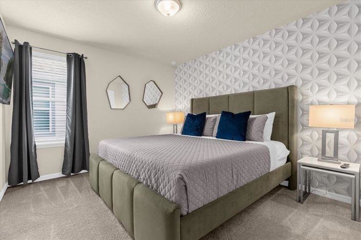 Image No.4-10 Bed House for sale