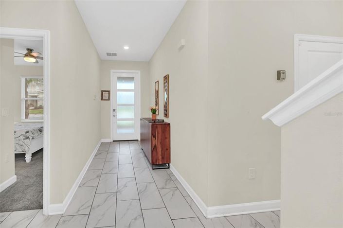 Image No.5-5 Bed Property for sale