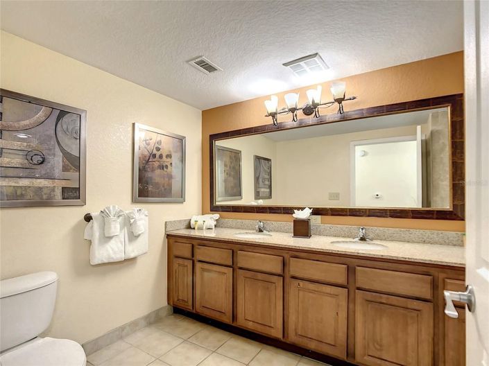 Image No.23-2 Bed Townhouse for sale