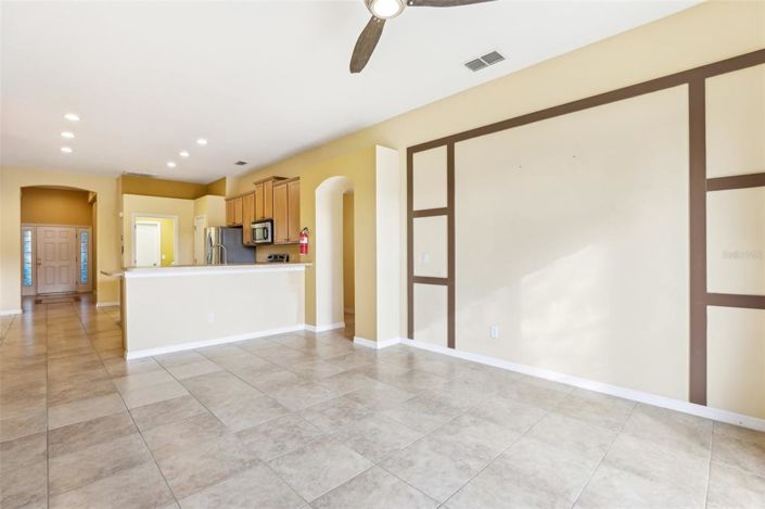 Image No.13-3 Bed House for sale