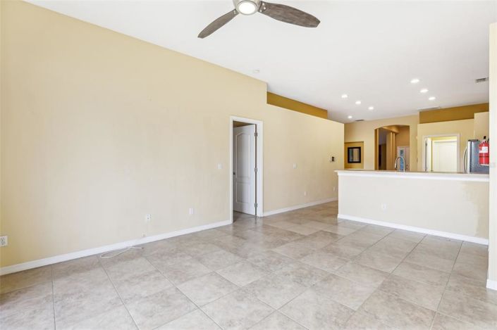 Image No.14-3 Bed House for sale