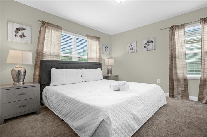 Image No.16-5 Bed Townhouse for sale