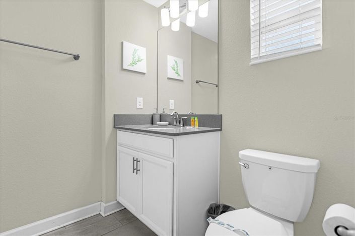 Image No.18-5 Bed Townhouse for sale