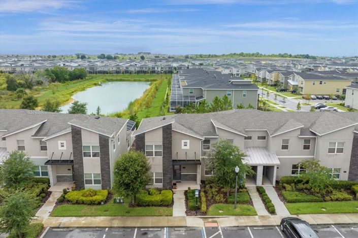 Image No.2-5 Bed Townhouse for sale