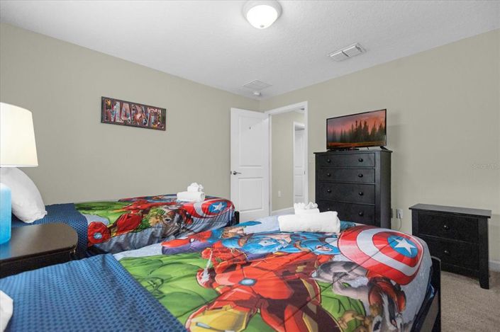 Image No.25-5 Bed Townhouse for sale