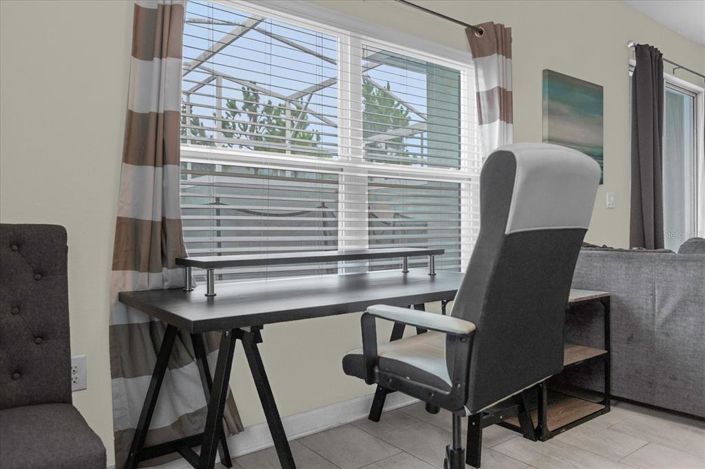 Image No.31-5 Bed Townhouse for sale