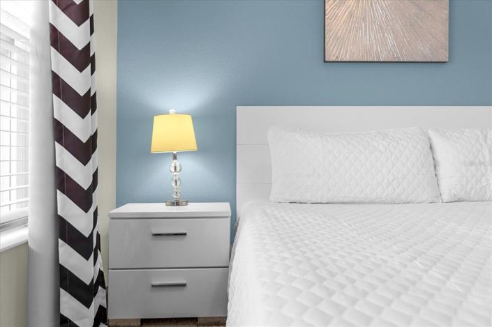 Image No.35-5 Bed Townhouse for sale