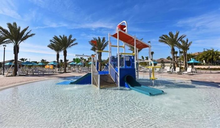 Image No.45-5 Bed Townhouse for sale