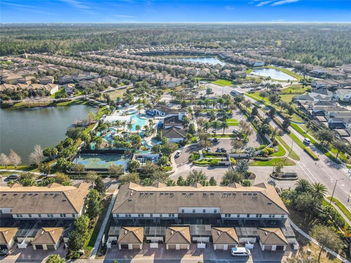 Image No.43-4 Bed Townhouse for sale