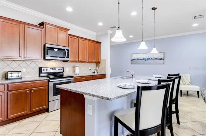 Image No.7-4 Bed Townhouse for sale